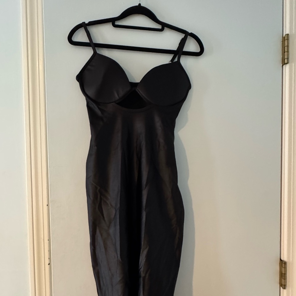Lure Fitness Stephanie Dress Black